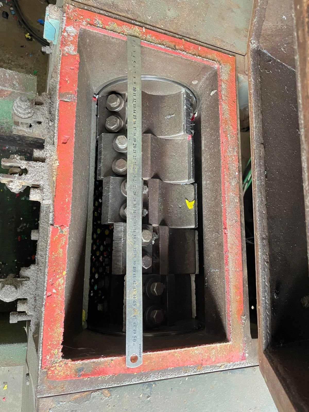 Moinho 500x300mm Motor 20cv - Marca HUARE — foto 3