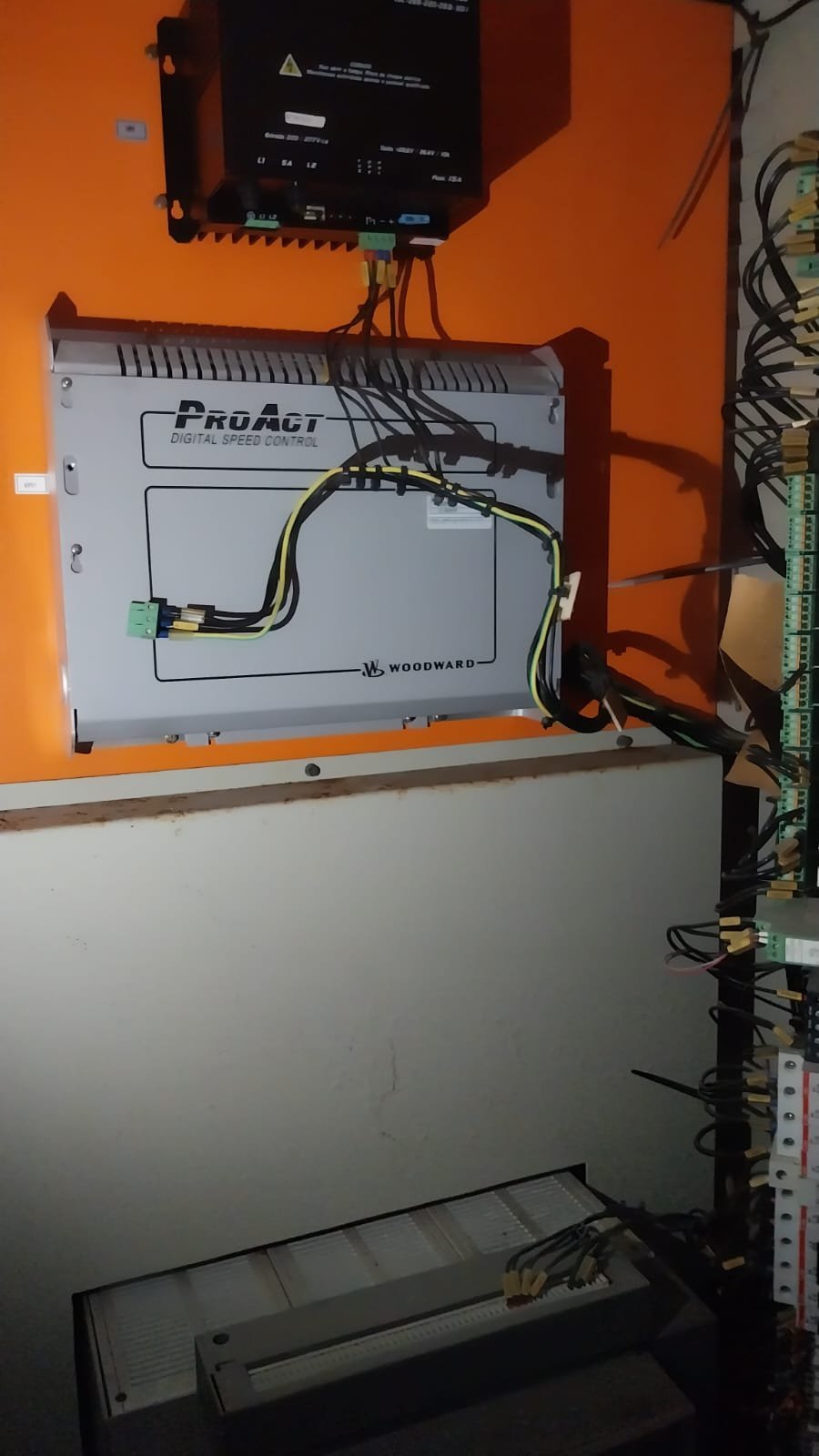 Gerador 1.850 kva - Marca Weg — foto 6