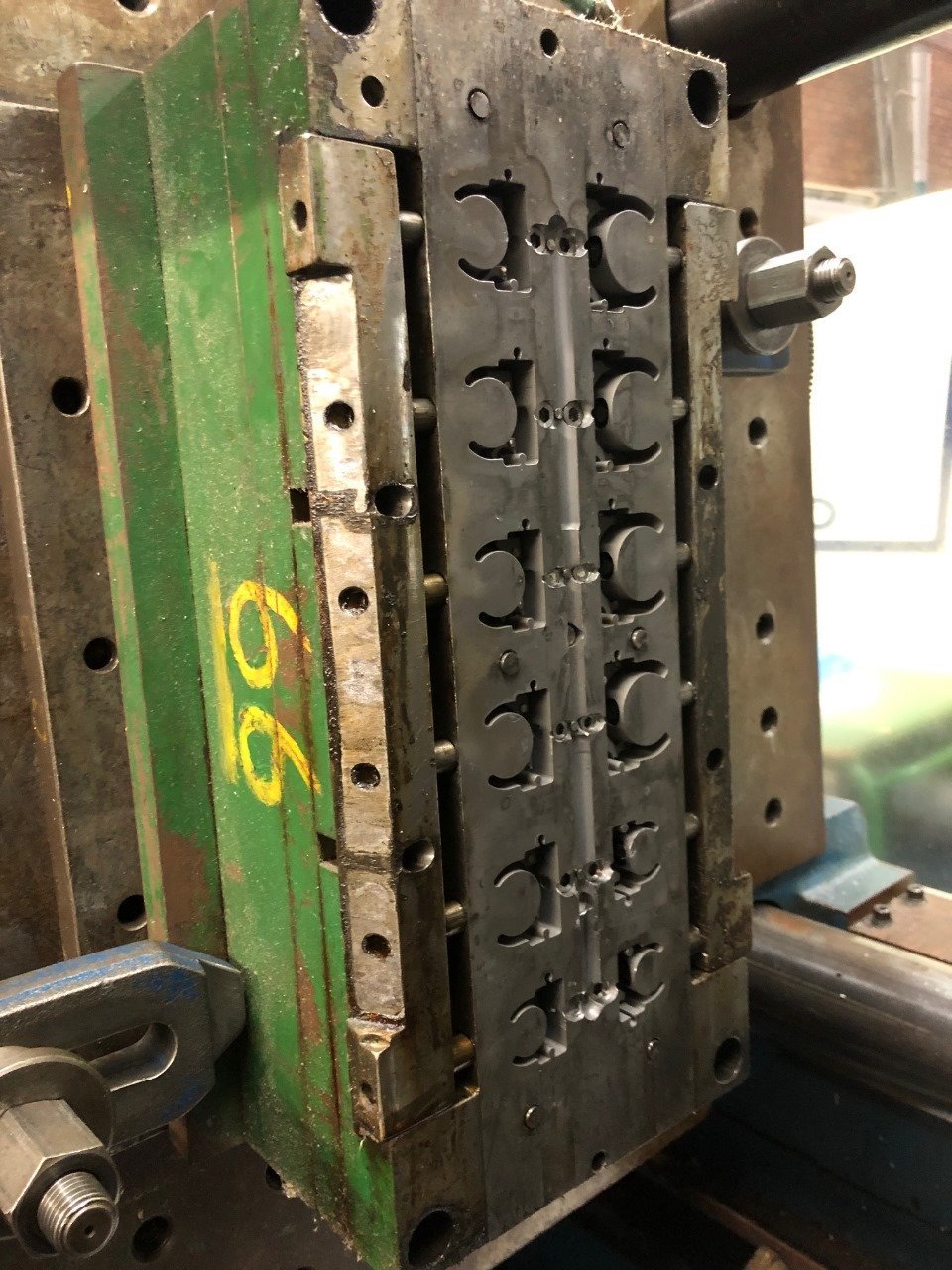 Moldes de Abraçadeiras para Eletrodutos de Tamanhos 20”, 25” e 32” — foto 3