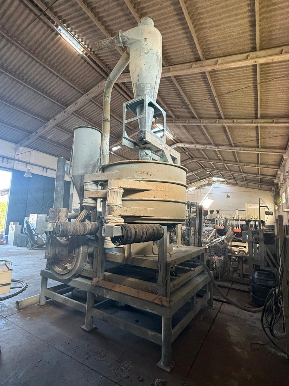 Micronizador 600mm Motor de 100cv - Marca PALLMANN PKM 60C — foto 2