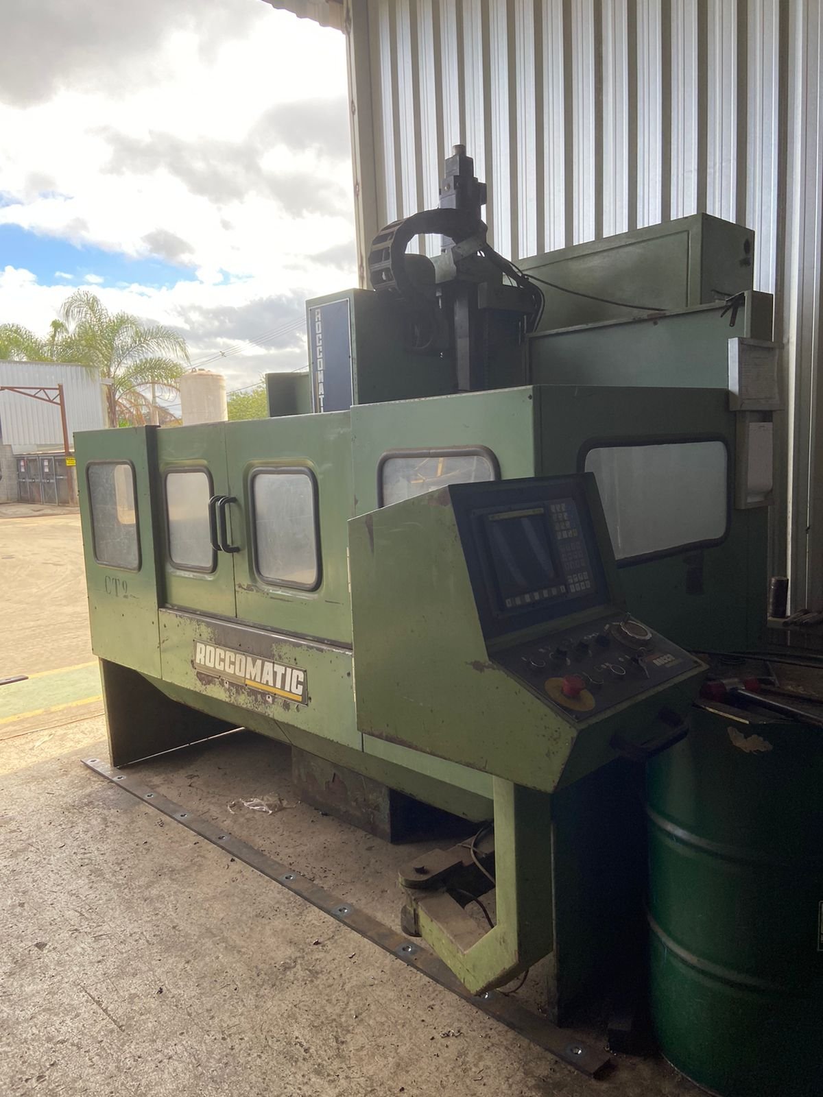 Fresadora CNC Roccomatc — foto 1