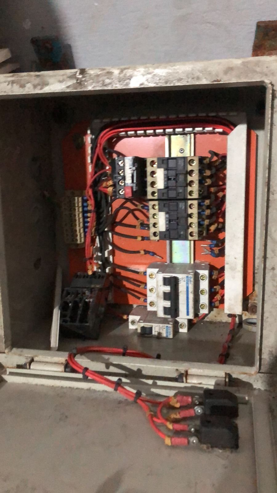 Motores 1.5 cv e Tensão de 220/380 Painel — foto 4
