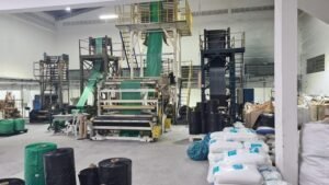 Vende-se de Fábrica de Sacos de Lixo, Bobinas e Outros (Completa) — foto 2
