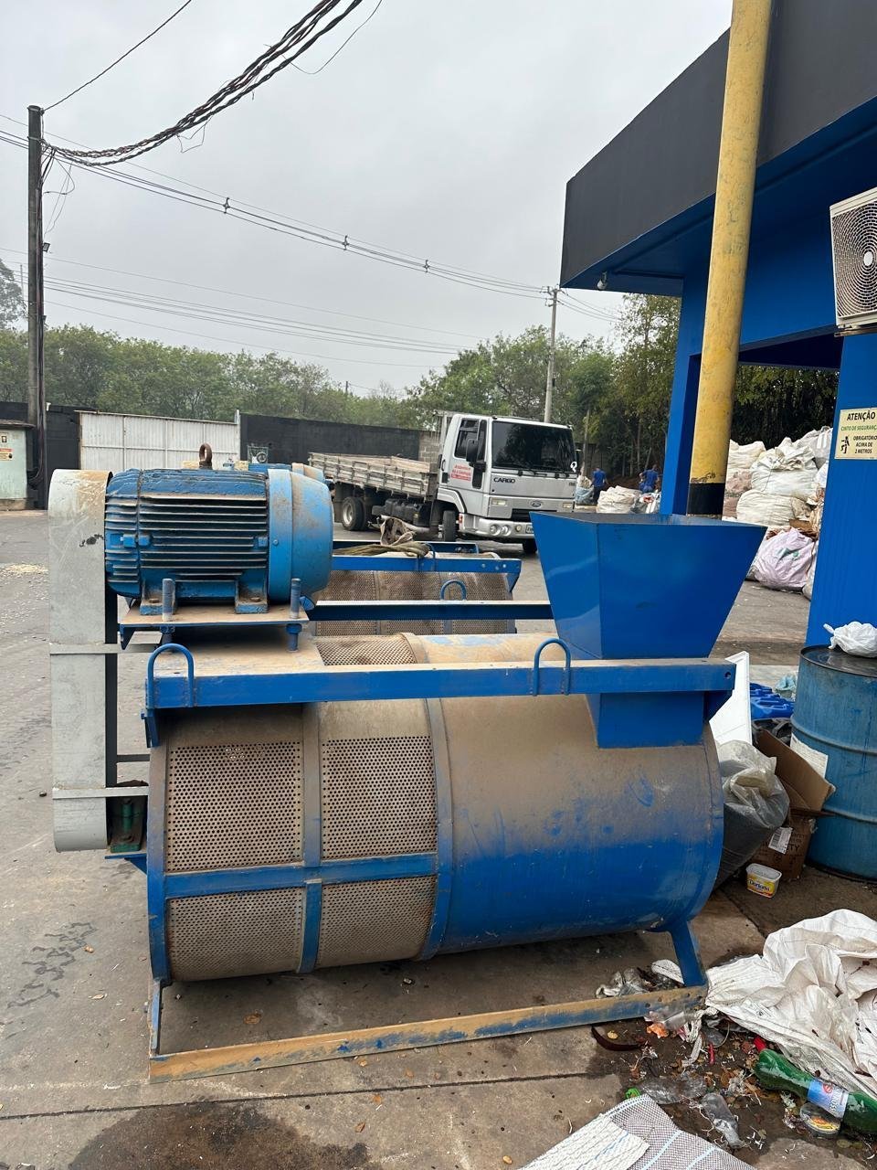 Conjunto de Lavagem Tanque e Lavadora e Secadora — foto 2
