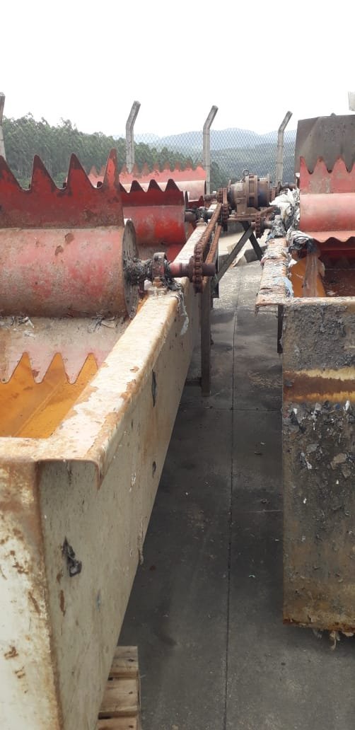 Linha de Lavagem — foto 3
