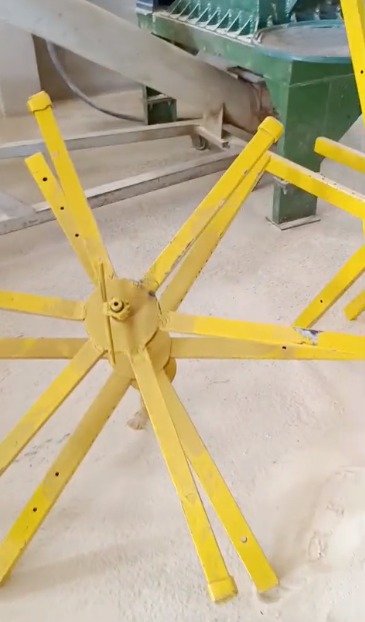 Enrolador de Mangueira Corrugado 2 UNIDADES — foto 1